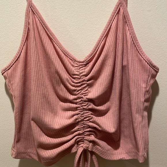 Pink Tie Front Cropped Tank Top - Picture 2 of 6